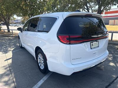 2026 Chrysler Pacifica Select - Photo 5 - Dallas, TX 75252