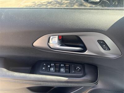 2026 Chrysler Pacifica Select - Photo 12 - Dallas, TX 75252