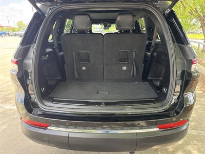 2024 Jeep Grand Cherokee L Limited   - Photo 15 - Dallas, TX 75252