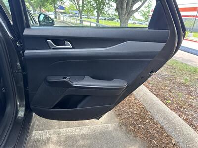 2026 Kia K5 LXS   - Photo 12 - Dallas, TX 75252