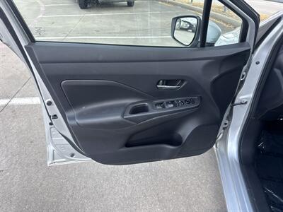 2025 Nissan Versa SV - Photo 10 - Dallas, TX 75252