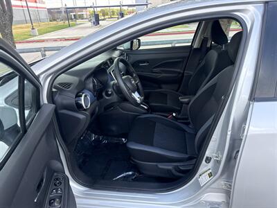 2025 Nissan Versa SV - Photo 17 - Dallas, TX 75252