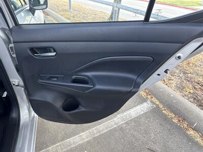 2025 Nissan Versa SV - Photo 12 - Dallas, TX 75252