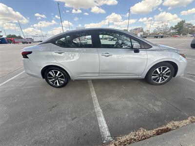 2025 Nissan Versa SV - Photo 8 - Dallas, TX 75252