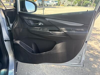 2023 Chevrolet Bolt EV 2LT   - Photo 14 - Dallas, TX 75252