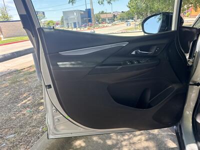 2023 Chevrolet Bolt EV 2LT   - Photo 11 - Dallas, TX 75252