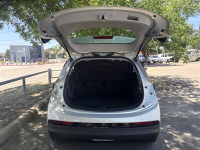 2023 Chevrolet Bolt EV 2LT   - Photo 15 - Dallas, TX 75252