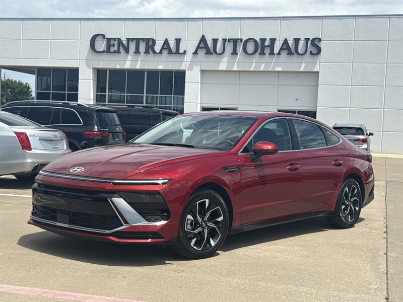 2024 Hyundai SONATA SEL  