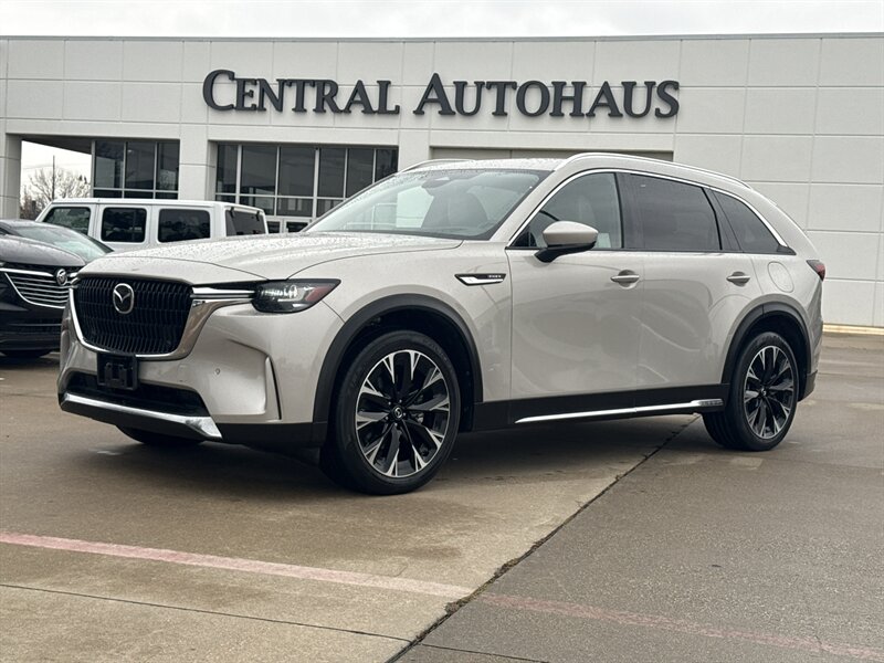 2024 Mazda CX-90 Plug-in Hybrid Premium   - Photo 1 - Dallas, TX 75252