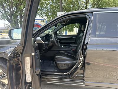 2024 Jeep Grand Cherokee 4xe - Photo 18 - Dallas, TX 75252