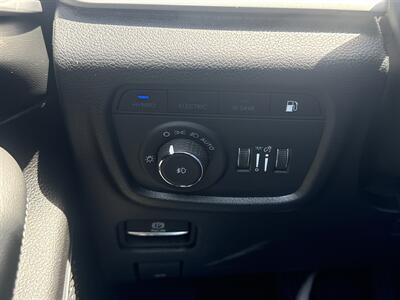 2024 Jeep Grand Cherokee 4xe - Photo 31 - Dallas, TX 75252