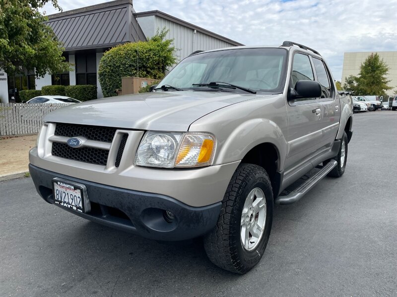 2005 Ford Explorer Sport Trac XLT  