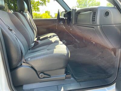 2004 GMC Sierra 1500 Work Truck   - Photo 7 - Pleasanton, CA 94566
