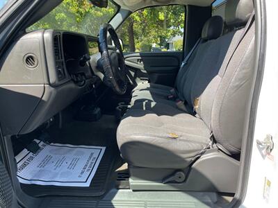2004 GMC Sierra 1500 Work Truck   - Photo 8 - Pleasanton, CA 94566