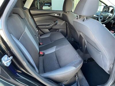 2014 Ford Focus SE   - Photo 8 - Pleasanton, CA 94566