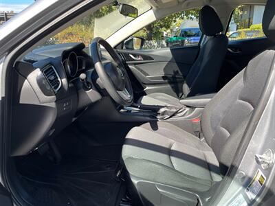 2015 Mazda Mazda3 i Touring   - Photo 10 - Pleasanton, CA 94566