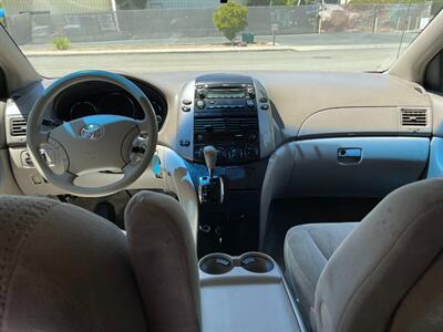 2009 Toyota Sienna LE 8-Passenger   - Photo 11 - Pleasanton, CA 94566