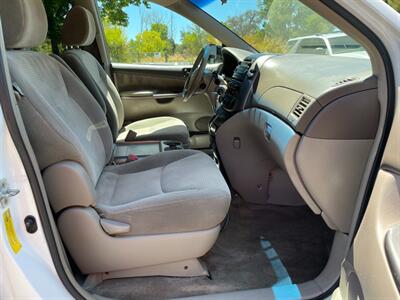 2009 Toyota Sienna LE 8-Passenger   - Photo 7 - Pleasanton, CA 94566