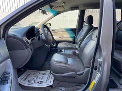 2006 Toyota Sienna LE 7 Passenger   - Photo 11 - Pleasanton, CA 94566