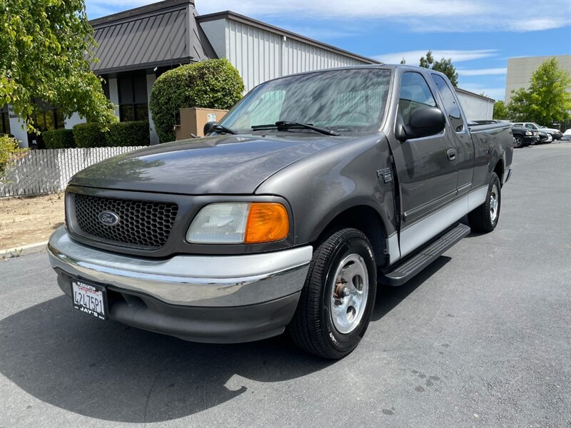 2004 Ford F-150 Heritage XL