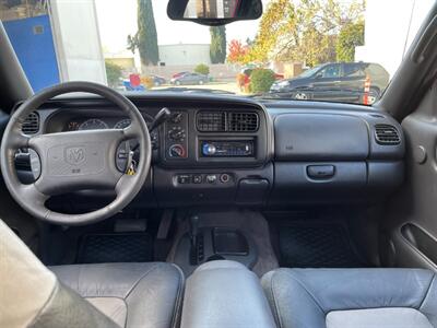 2000 Dodge Durango R/T - Photo 11 - Pleasanton, CA 94566