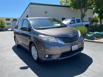 2014 Toyota Sienna XLE 8-Passenger   - Photo 6 - Pleasanton, CA 94566