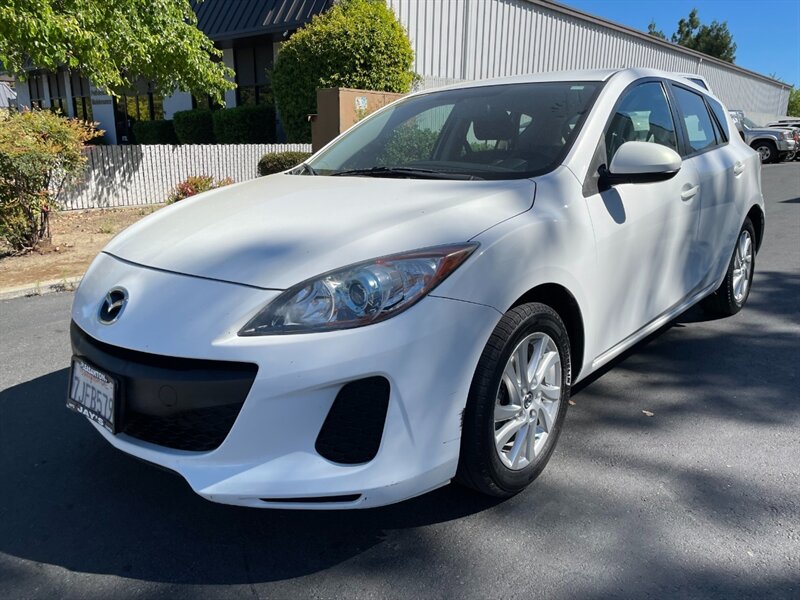 2013 Mazda Mazda3 i Touring  