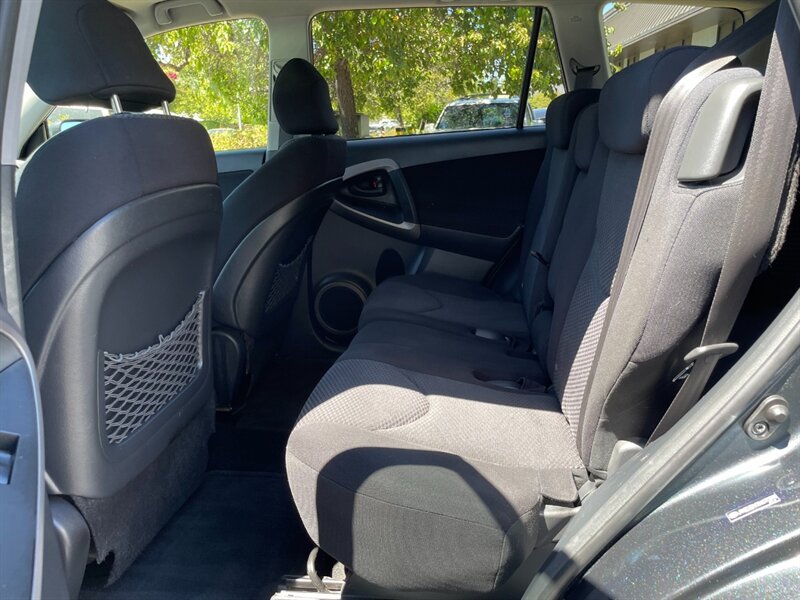 2008 Toyota RAV4 Sport - Photo 9