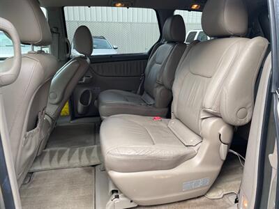 2009 Toyota Sienna XLE   - Photo 9 - Pleasanton, CA 94566