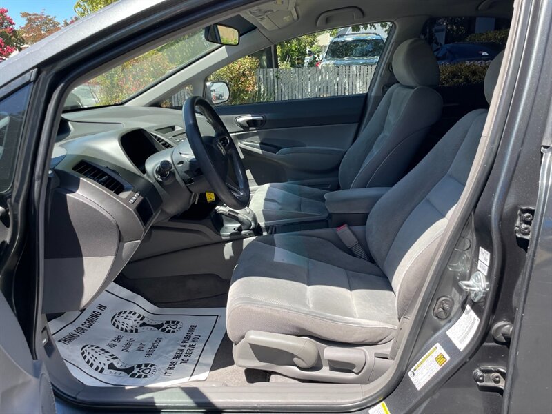 2009 Honda Civic LX - Photo 10