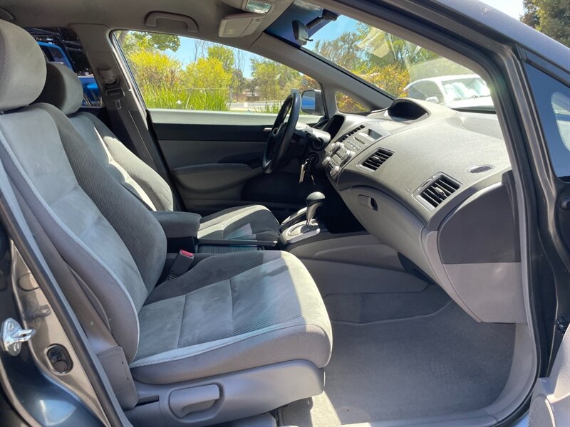 2009 Honda Civic LX - Photo 7