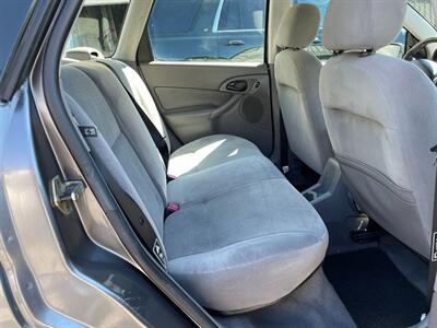 2002 Ford Focus SE - Photo 8 - Pleasanton, CA 94566