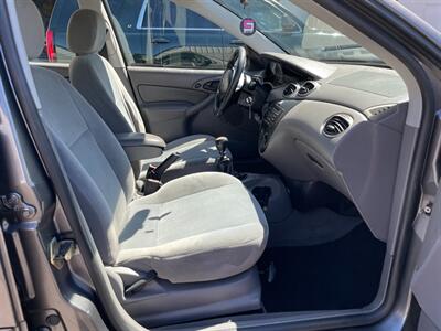 2002 Ford Focus SE - Photo 7 - Pleasanton, CA 94566
