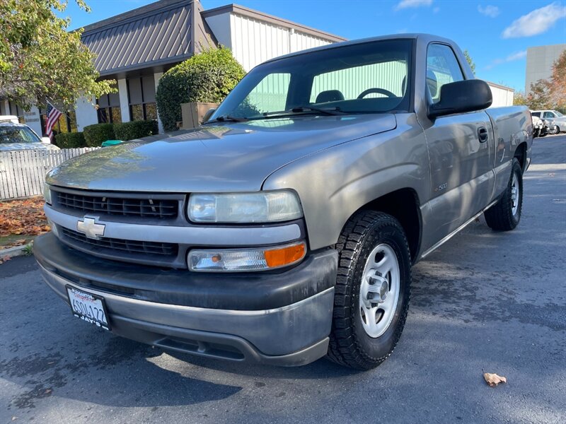 2001 Chevrolet Silverado base