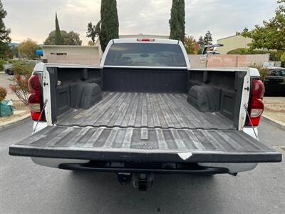2006 Chevrolet Silverado 2500 LT1   - Photo 12 - Pleasanton, CA 94566