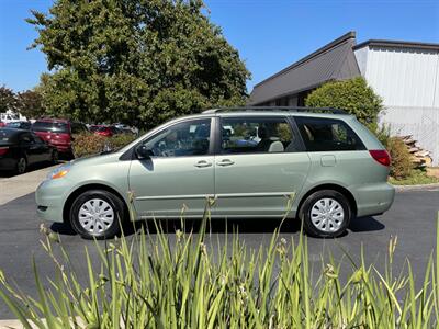 2010 Toyota Sienna CE 7-Passenger   - Photo 2 - Pleasanton, CA 94566