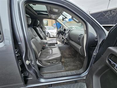 2017 Nissan Frontier PRO-4X   - Photo 10 - Ogden, UT 84401
