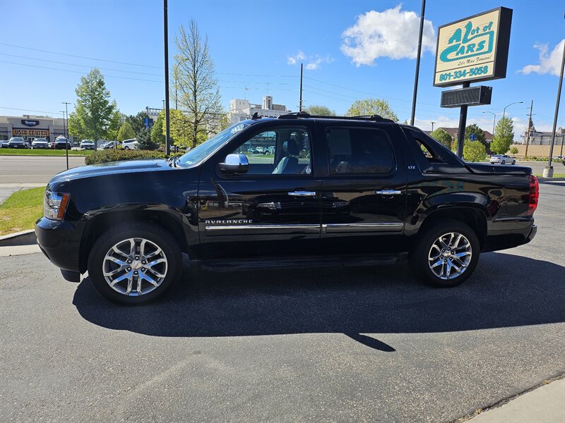 2011 Chevrolet Avalanche LTZ   - Photo 1 - Ogden, UT 84401
