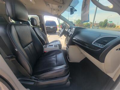 2012 Chrysler Town and Country Touring   - Photo 10 - Ogden, UT 84401