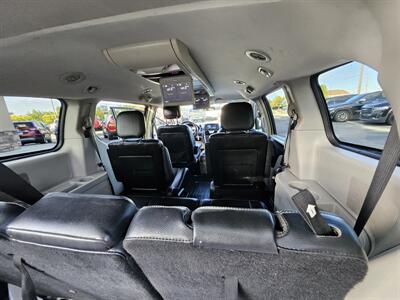 2012 Chrysler Town and Country Touring - Photo 10 - Ogden, UT 84401