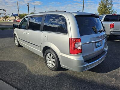 2012 Chrysler Town and Country Touring - Photo 5 - Ogden, UT 84401