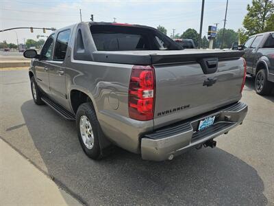 2007 Chevrolet Avalanche LT 1500   - Photo 4 - Ogden, UT 84401