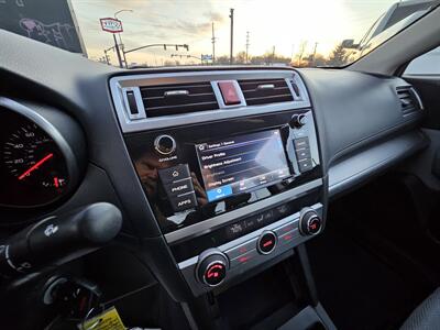 2018 Subaru Legacy 2.5i   - Photo 12 - Ogden, UT 84401