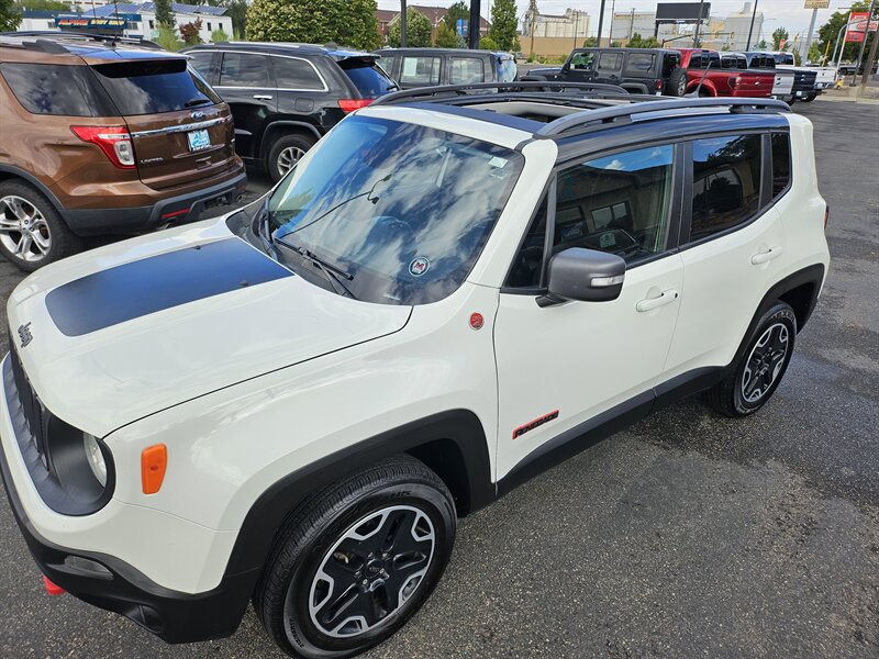 2015 Jeep Renegade Trailhawk - Photo 1 - Ogden, UT 84401