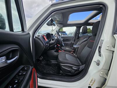 2015 Jeep Renegade Trailhawk   - Photo 7 - Ogden, UT 84401