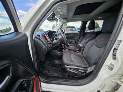 2015 Jeep Renegade Trailhawk   - Photo 13 - Ogden, UT 84401