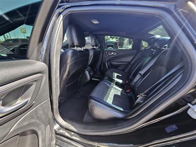 2015 Chrysler 200 S   - Photo 9 - Ogden, UT 84401