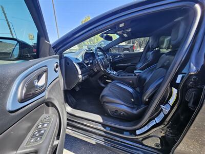2015 Chrysler 200 S   - Photo 10 - Ogden, UT 84401
