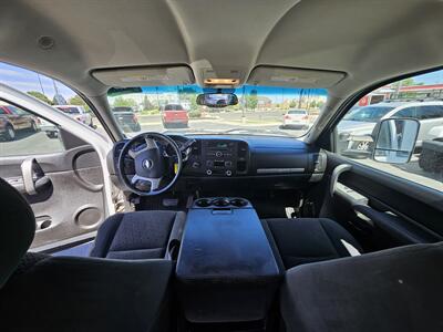 2007 Chevrolet Silverado 2500HD LT   - Photo 11 - Ogden, UT 84401
