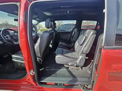 2016 Dodge Grand Caravan R/T   - Photo 7 - Ogden, UT 84401